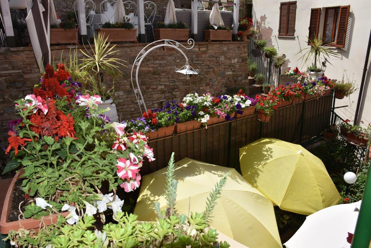 A Casa Di Bruno Bed & Breakfast Perugia Luaran gambar