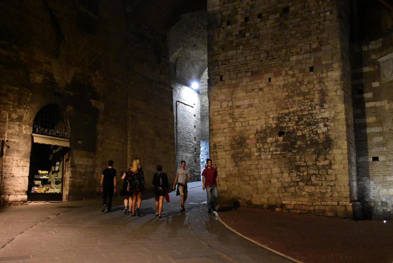 A Casa Di Bruno Bed & Breakfast Perugia Luaran gambar