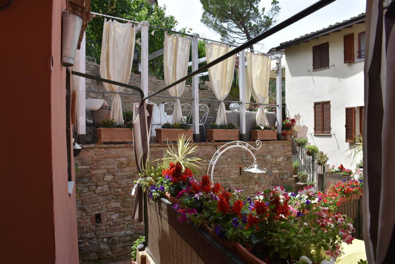 A Casa Di Bruno Bed & Breakfast Perugia Luaran gambar