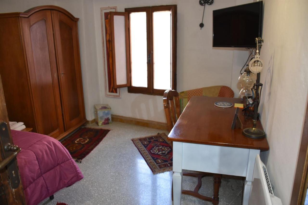 A Casa Di Bruno Bed & Breakfast Perugia Luaran gambar